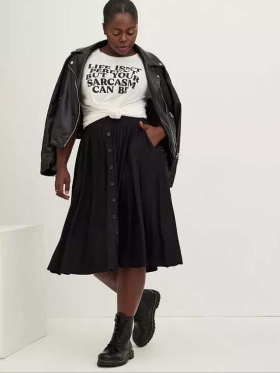 torrid Dresses & Skirts - Torrid Super Soft Button Front Midi Skirt